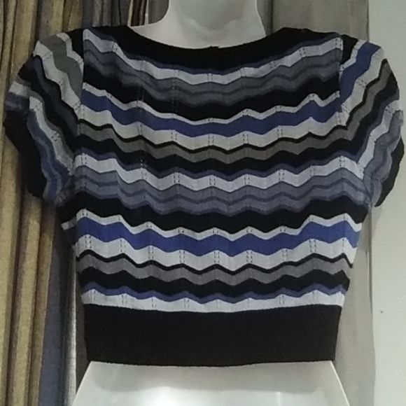 Woman's designer Dolce Vita short sleeve shrug - Picture 4 of 5